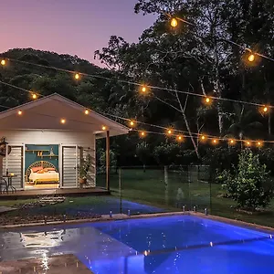 Guest house The Poolhaus Retreat - Peaceful Private, Valdora