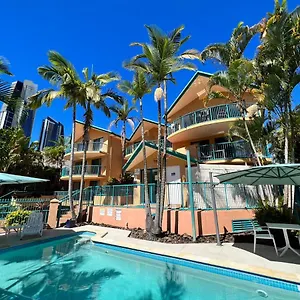 Aparthotel Karana Palms Gold Coast