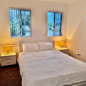 Bed & Breakfast 43 Drew Road Ardross Wa 6153 Perth
